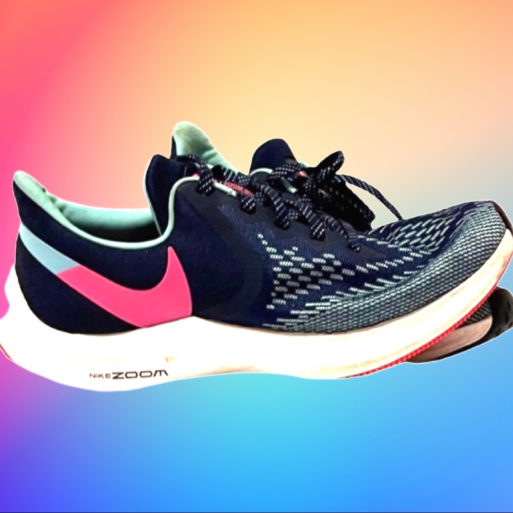 Women’s Nike Zoom-Winflo Shoes